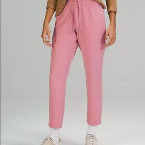 lululemon on the fly pant woven